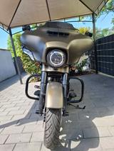 Harley-Davidson Street Glide Special - Harley-Davidson Motorräder in Bonn