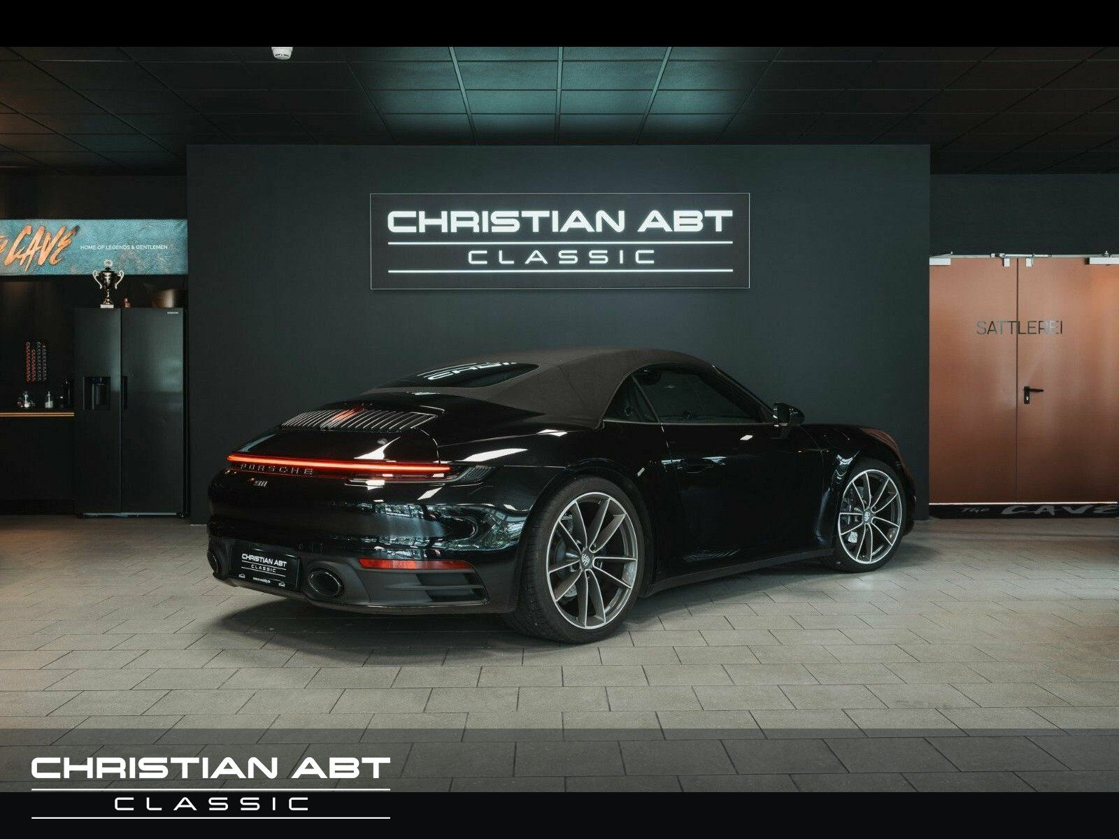 Fahrzeugabbildung Porsche Carrera Sitzbelüftung * 360 Grad * Sport Chrono