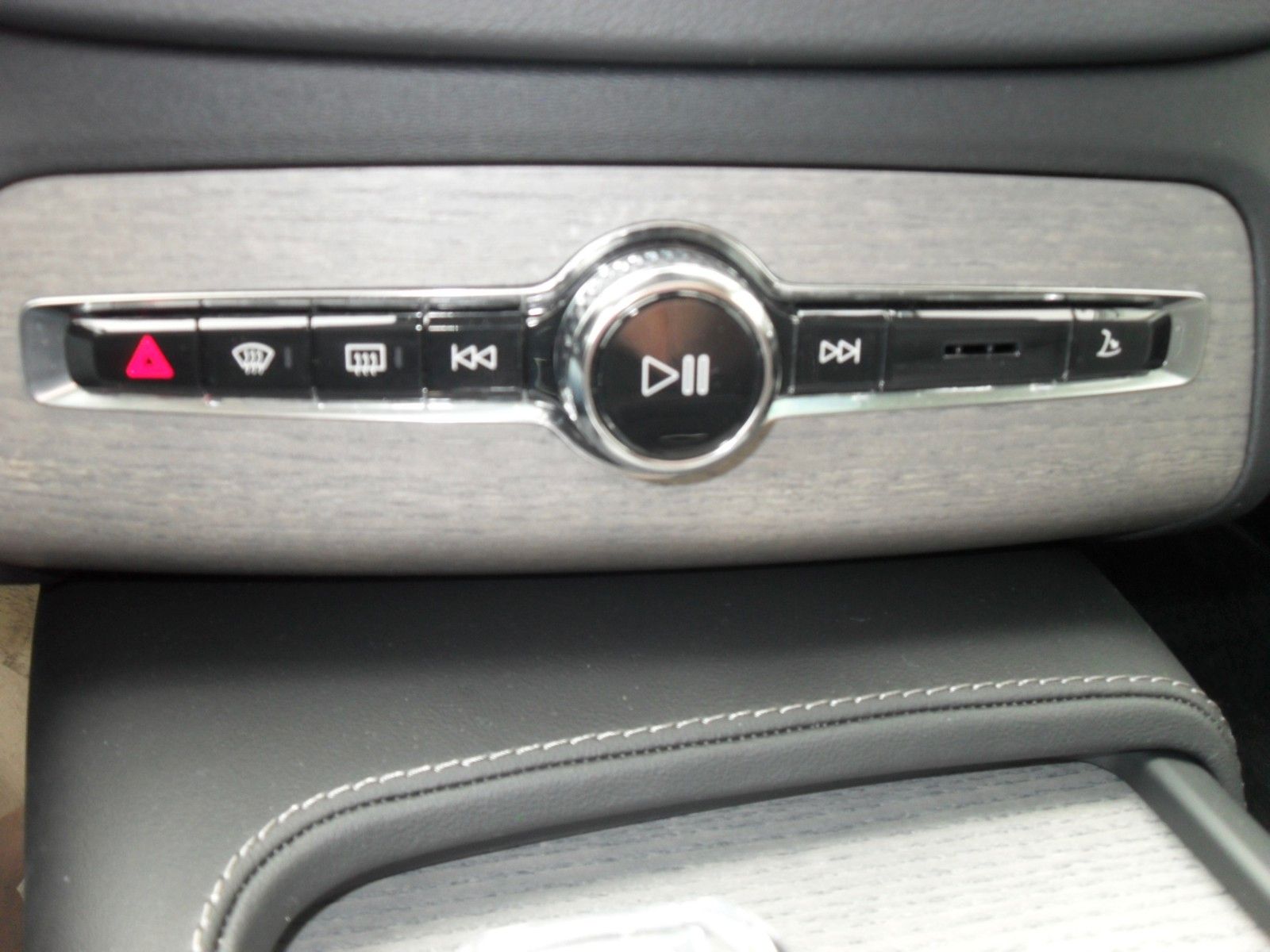 Fahrzeugabbildung Volvo XC 90 Ultimate Bright AWD