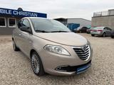 Lancia Ypsilon Platinum Xenon~Teilleder~ PDC~Tüv: Neu - Lancia aus 2011