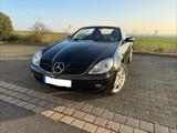 Mercedes-Benz SLK 200 R171 SPORTEDITION AIRSCARF SITZHZ KAMERA - Mercedes-Benz SLK r171