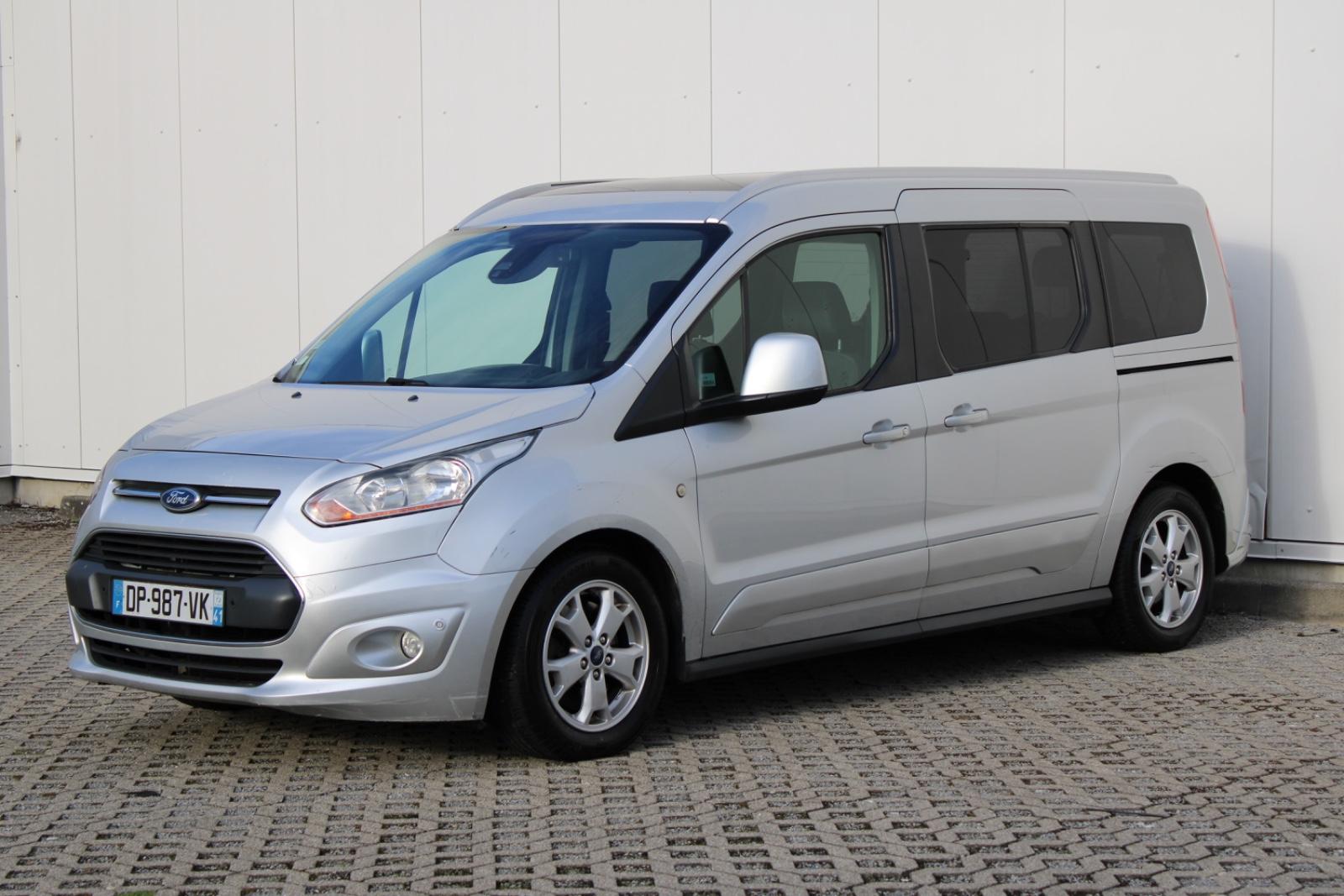 Ford Grand Tourneo Connect Titanium Panorama Kamer