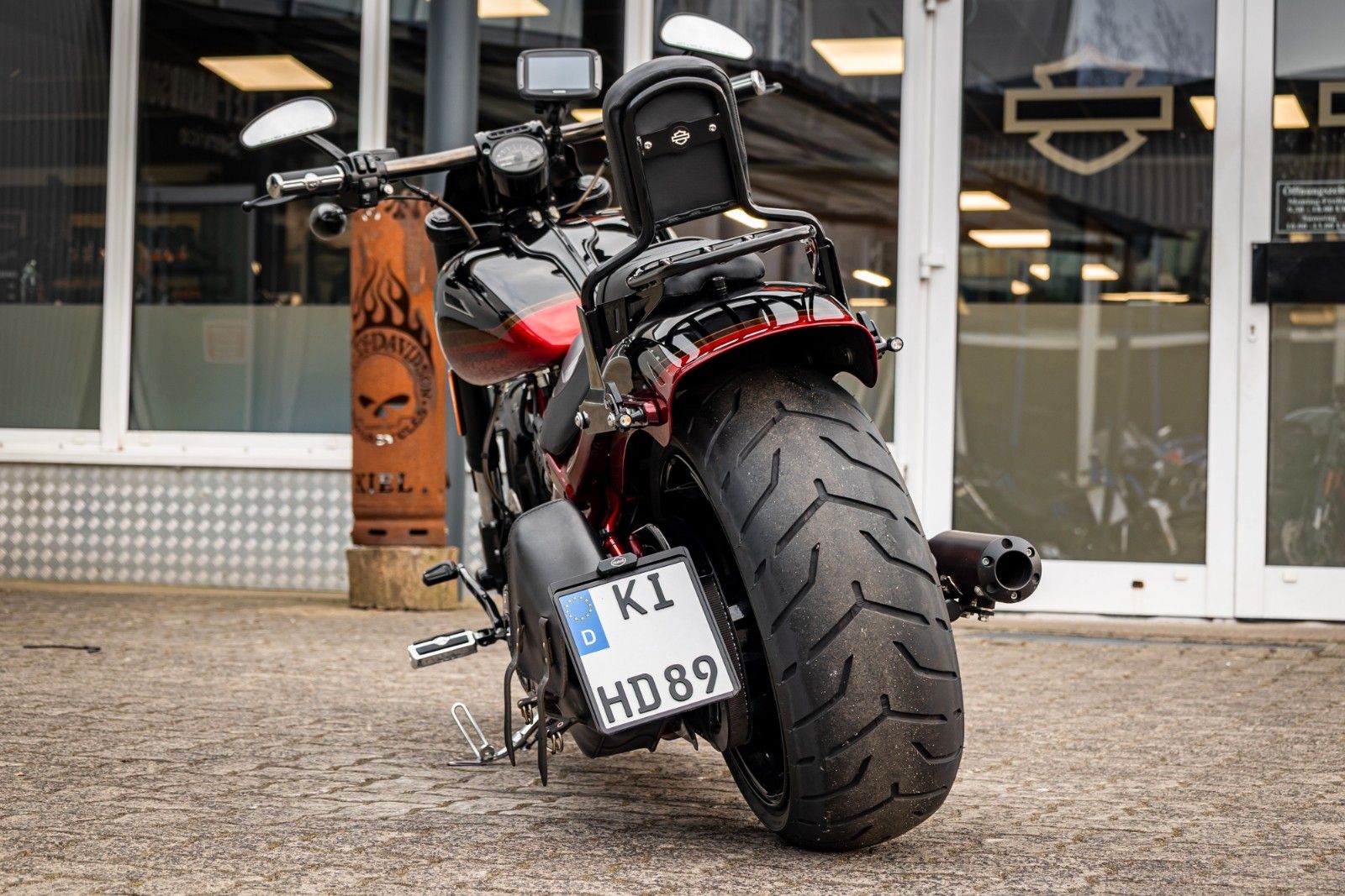 Fahrzeugabbildung Harley-Davidson FXSE CVO Pro Street Breakout - Jekill & Hyde