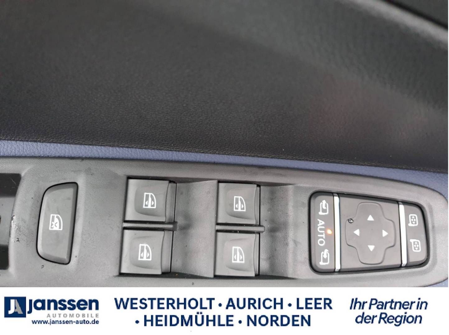 Fahrzeugabbildung Renault ZOE E-Tech 100% el. SONDERMODELL RIVIERA R135 Z.