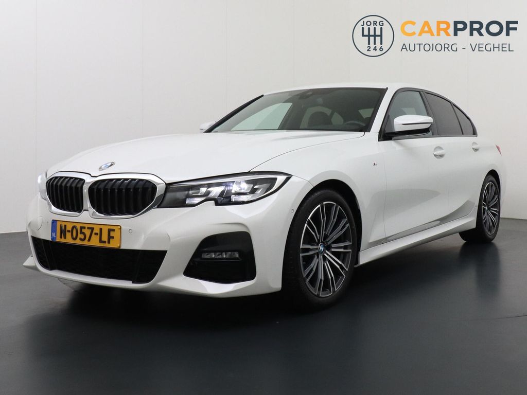 BMW 320 3-serie 320i High Executive M-pack | kamera