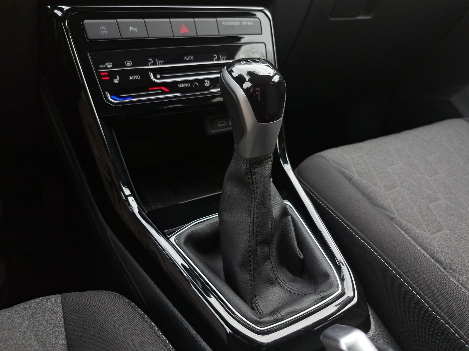 Volkswagen T-Cross - Bild 21