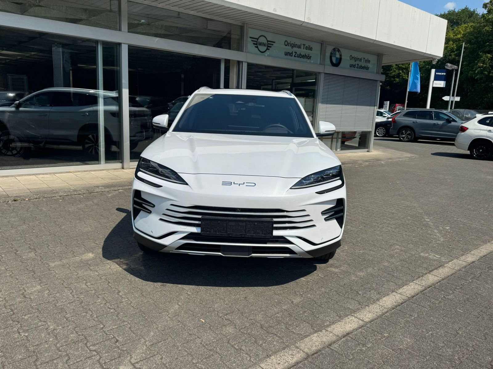 Fahrzeugabbildung BYD SEAL U DM-i PHEV PANO+HEAD+NAVI+LED+SHZ+360°+19"