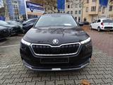 Skoda Kamiq 1.0 TSI Clever Automatik - Skoda Kamiq Gebrauchtwagen in Berlin