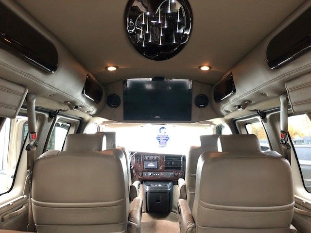 Fahrzeugabbildung Chevrolet Express Chevy Van Explorer Ltd. LPG Stabitrac