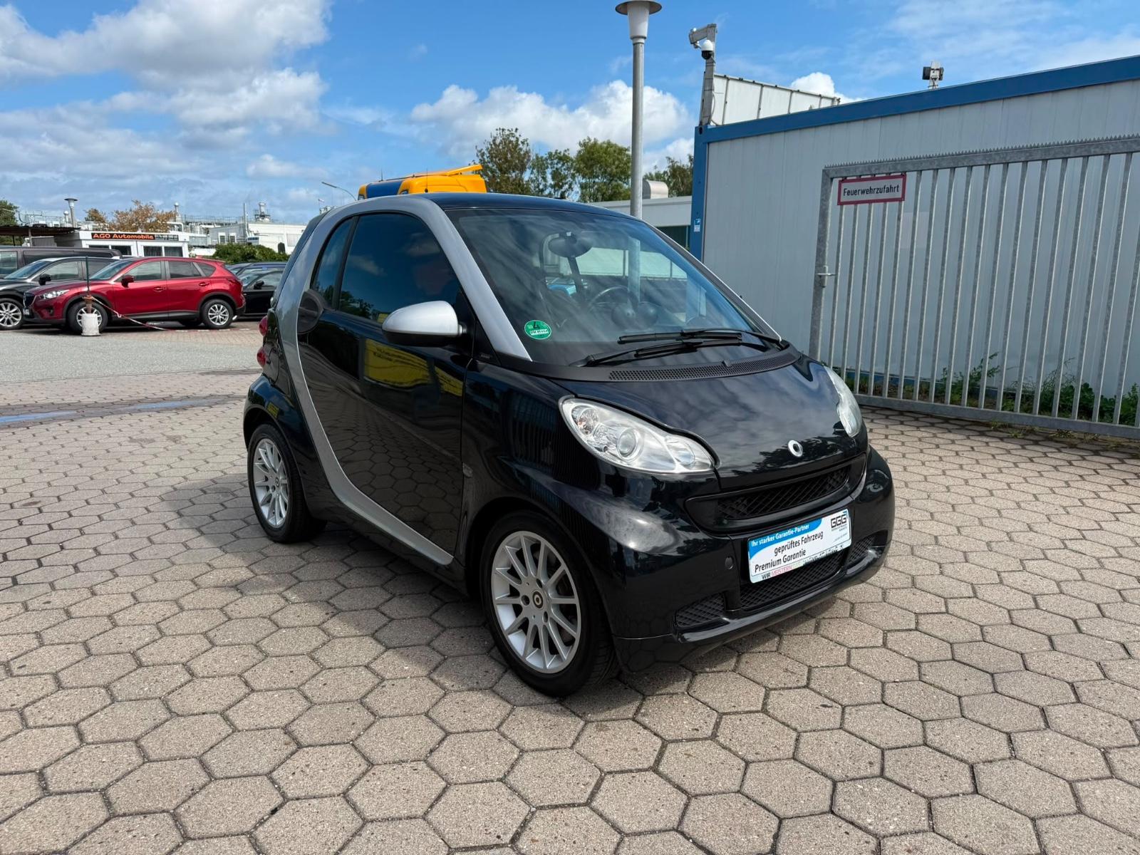 Smart ForTwo Hybrid Drive ^Navi*Panorama^Klima*
