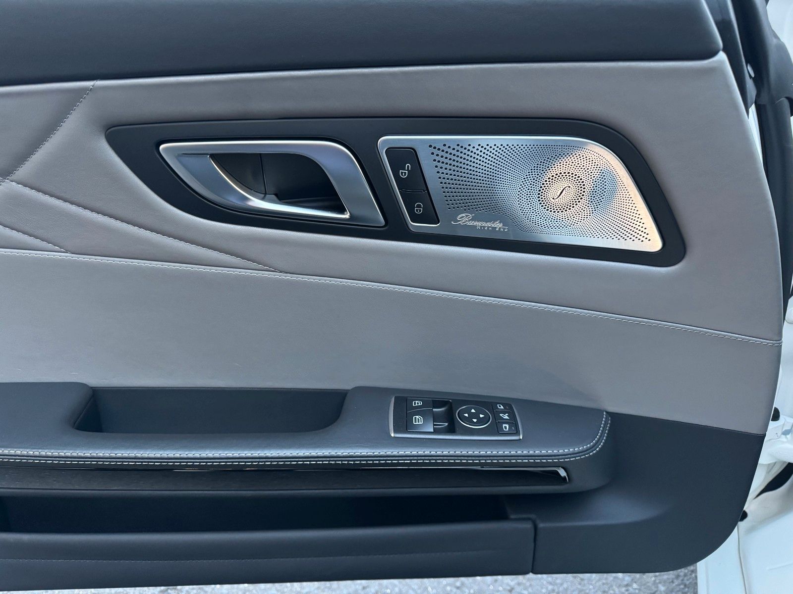 Fahrzeugabbildung Mercedes-Benz AMG GT C Edition50 Keramik+Pano+Burm+AGA