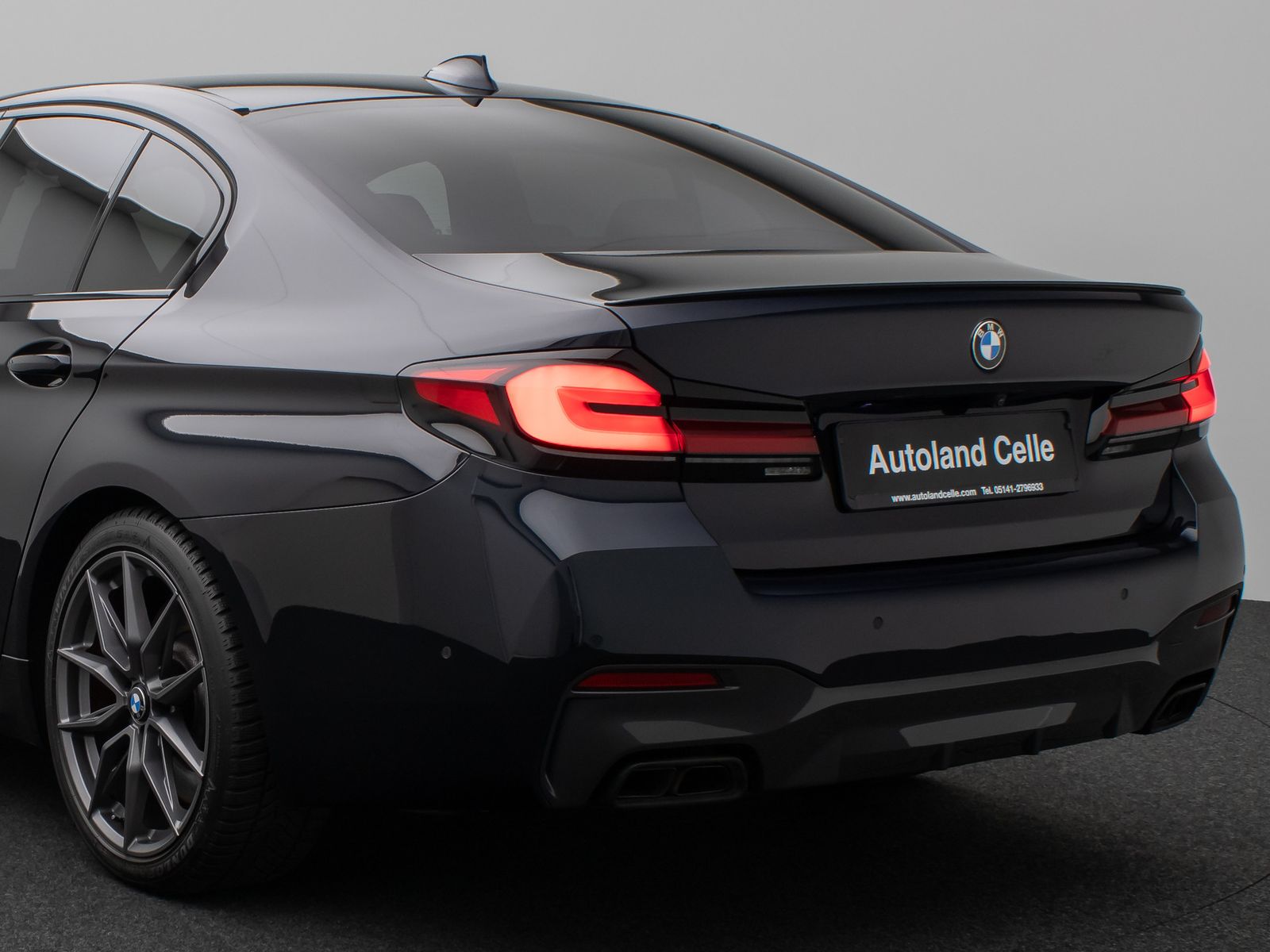 Fahrzeugabbildung BMW M550i xD Kamera Laser HUD DAB H/K 4xKlima Komfor