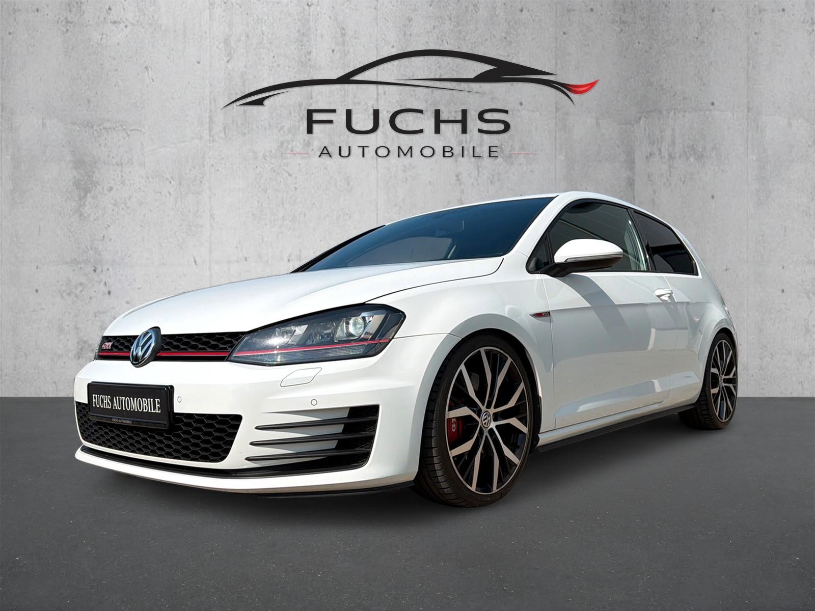 Volkswagen Golf VII GTI Performance / DYNAUDIO / Vor OPF