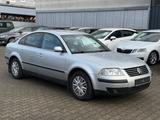 Volkswagen Passat 1.8 Lim. Comfortline / Automatik /SHZ - gebrauchte VW Passat aus dem Jahr 2002