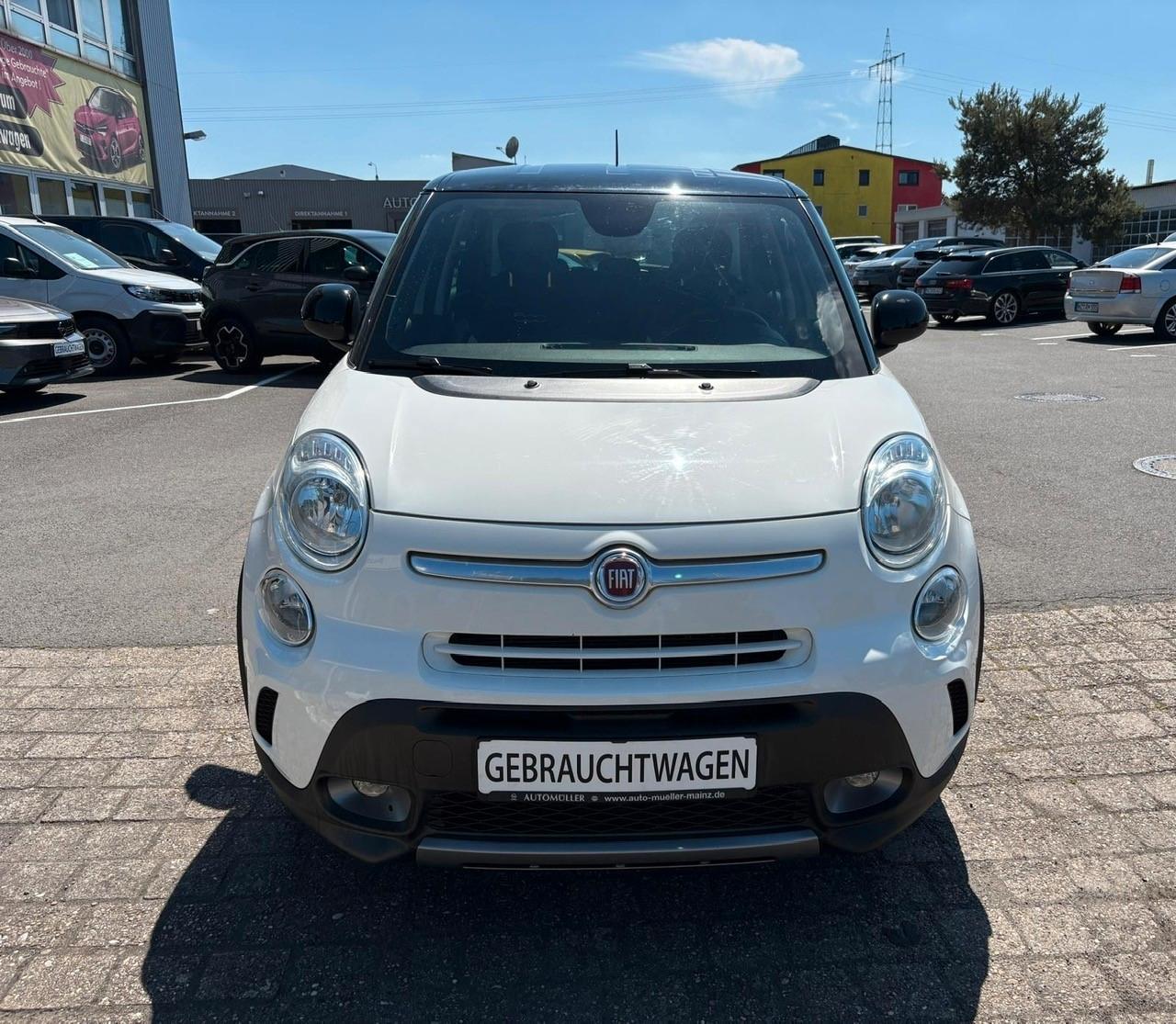 Fiat 500L Trekking Rock N Road Edition