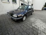 Volkswagen Golf III  1.6 Avenue Schiebedach / 1996 / 74PS   - Volkswagen Golf aus 1996: Iii