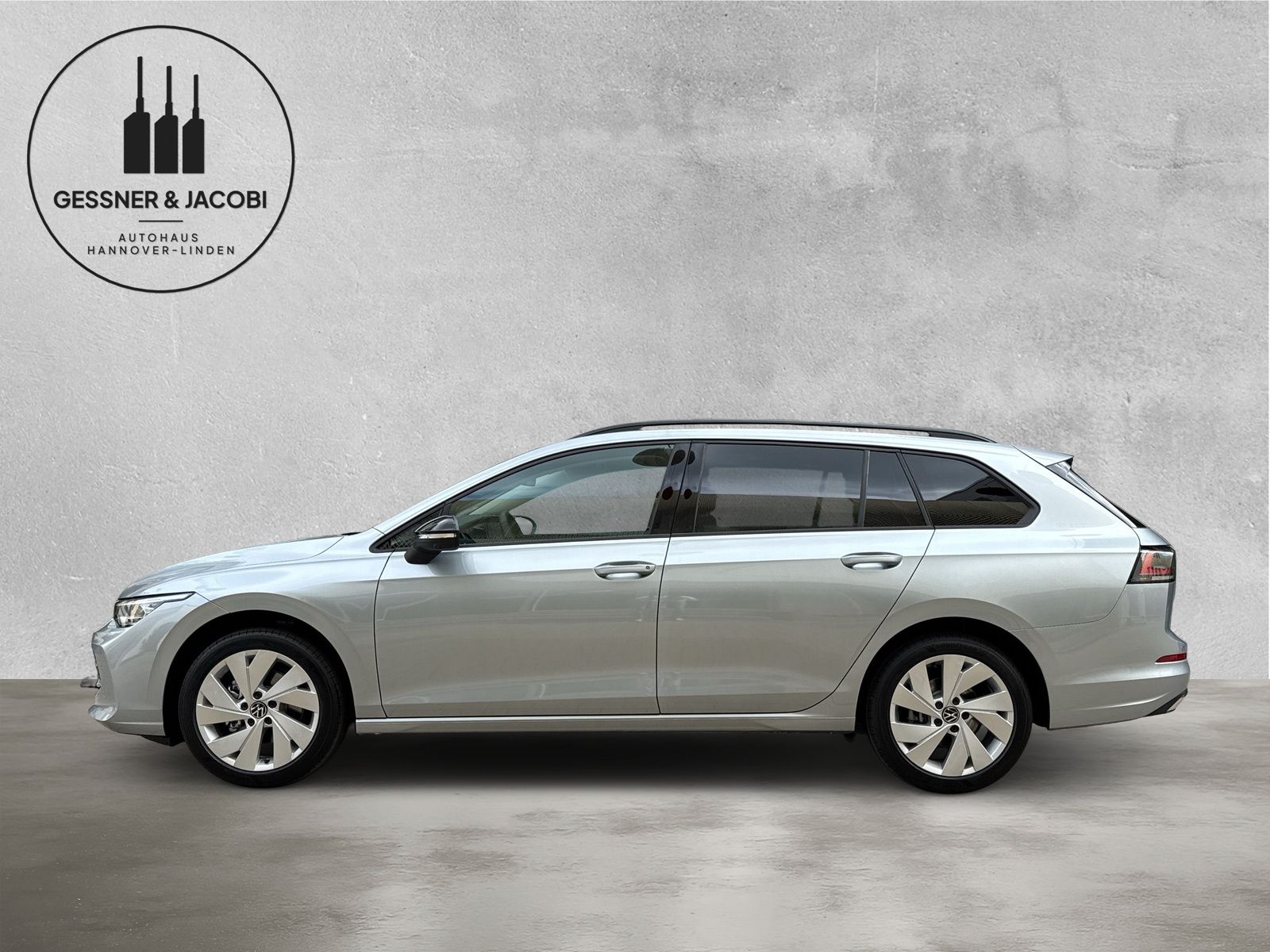 Fahrzeugabbildung Volkswagen Golf Var. Life 1,5 eTSI 110kW 7-Gang DSG Energy