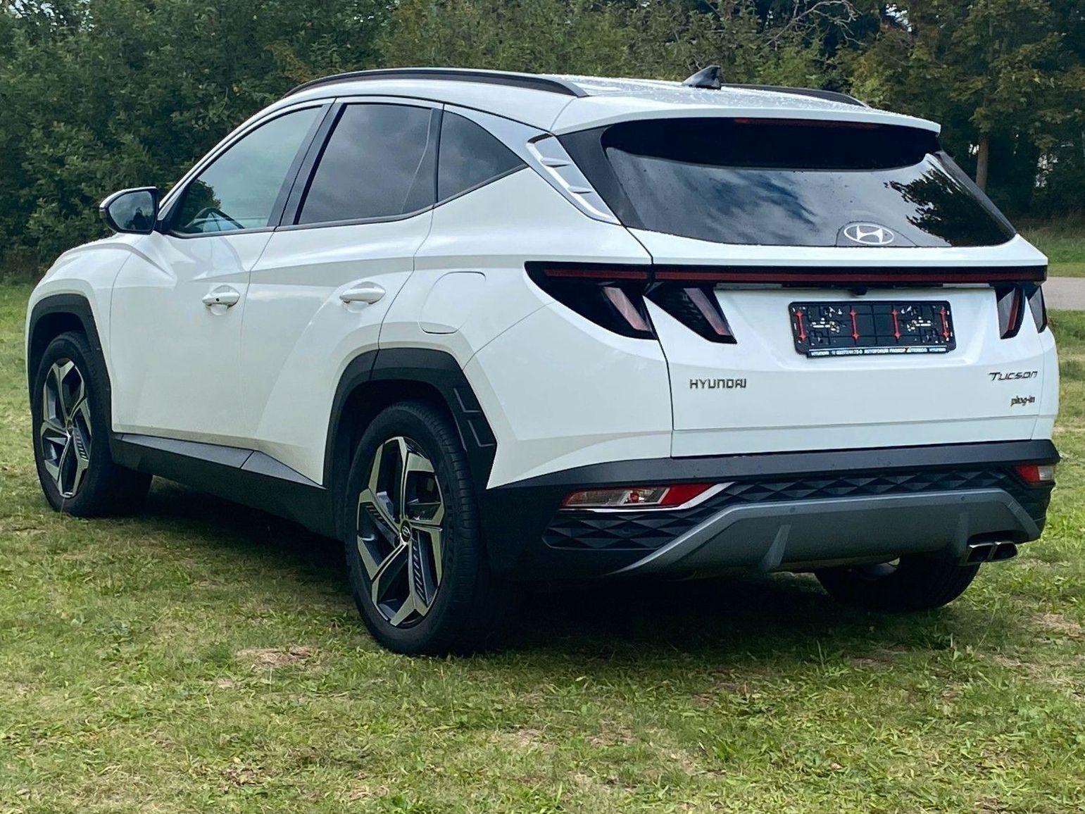 Fahrzeugabbildung Hyundai TUCSON 1.6 T-GDI PHEV *Navi*ACC*LED*RFKamera*