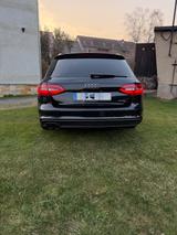 Audi A4 Quattro Avant S line 18 pdc Sitz. AHK - gebrauchte Audi A4 aus dem Jahr 2015