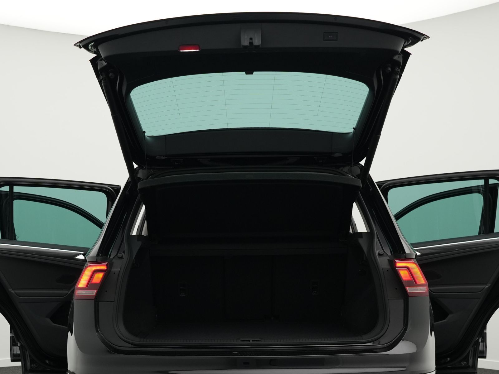 Volkswagen Tiguan - Bild 16
