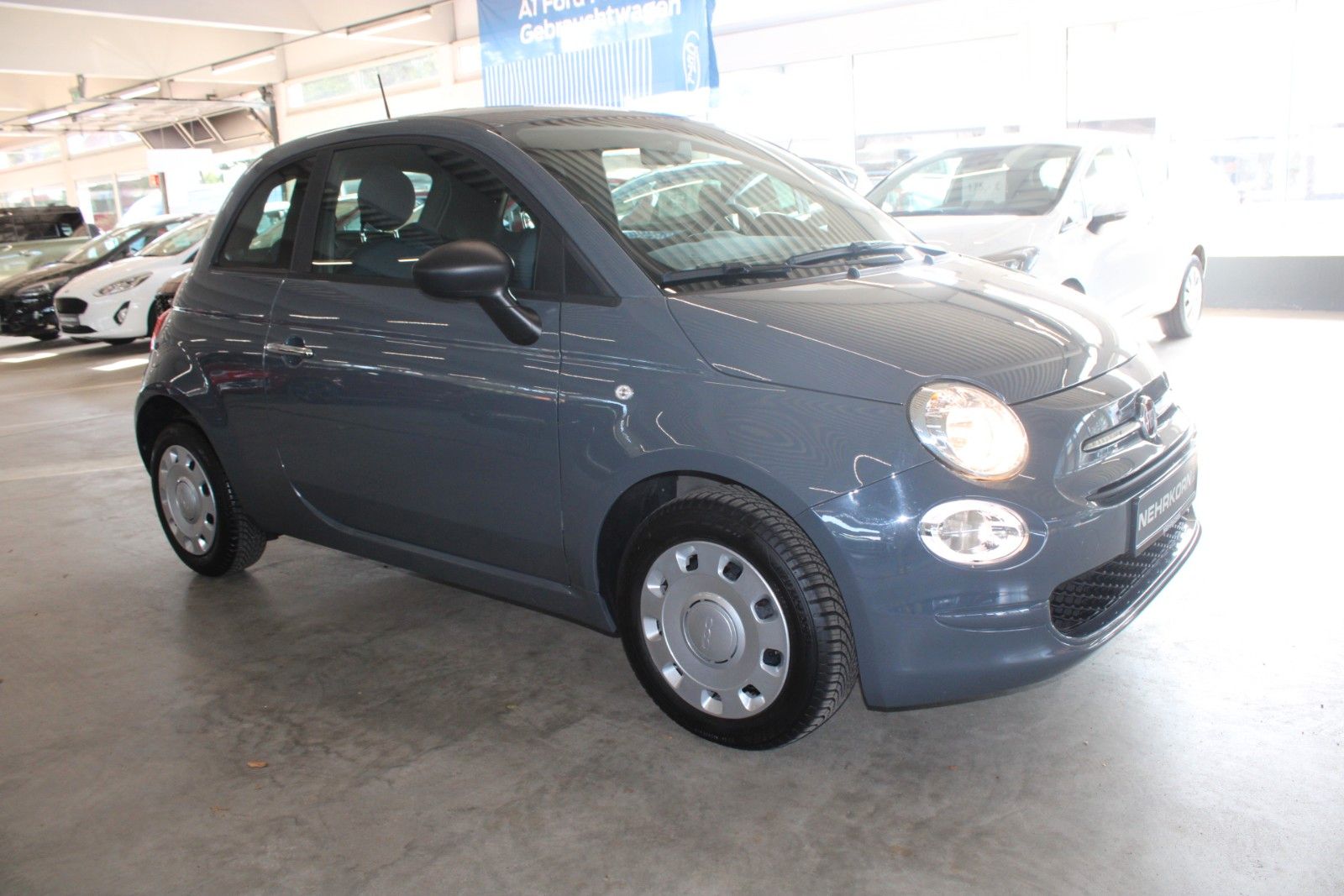 Fahrzeugabbildung Fiat 500 Hybrid CULT KLIMA DAB+ Allwetterreifen Tempo