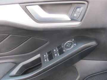 Ford Focus - 12