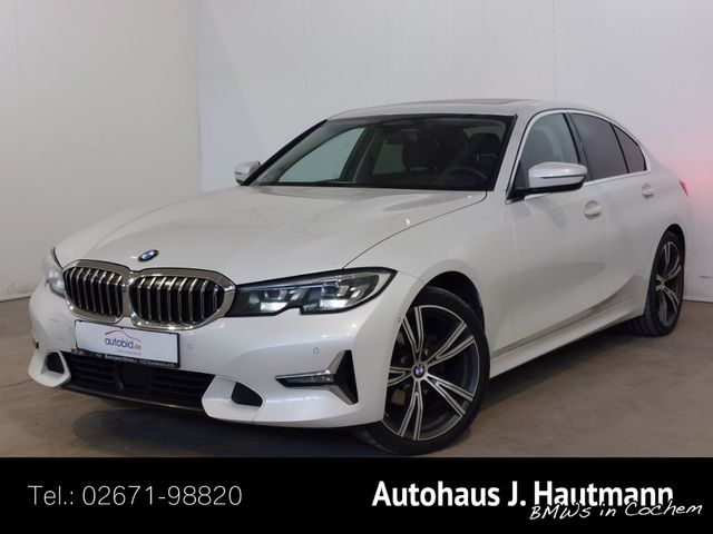 BMW 320 d xDrive LUXURY LINE +1.HAND+ACC+PANO+STH+