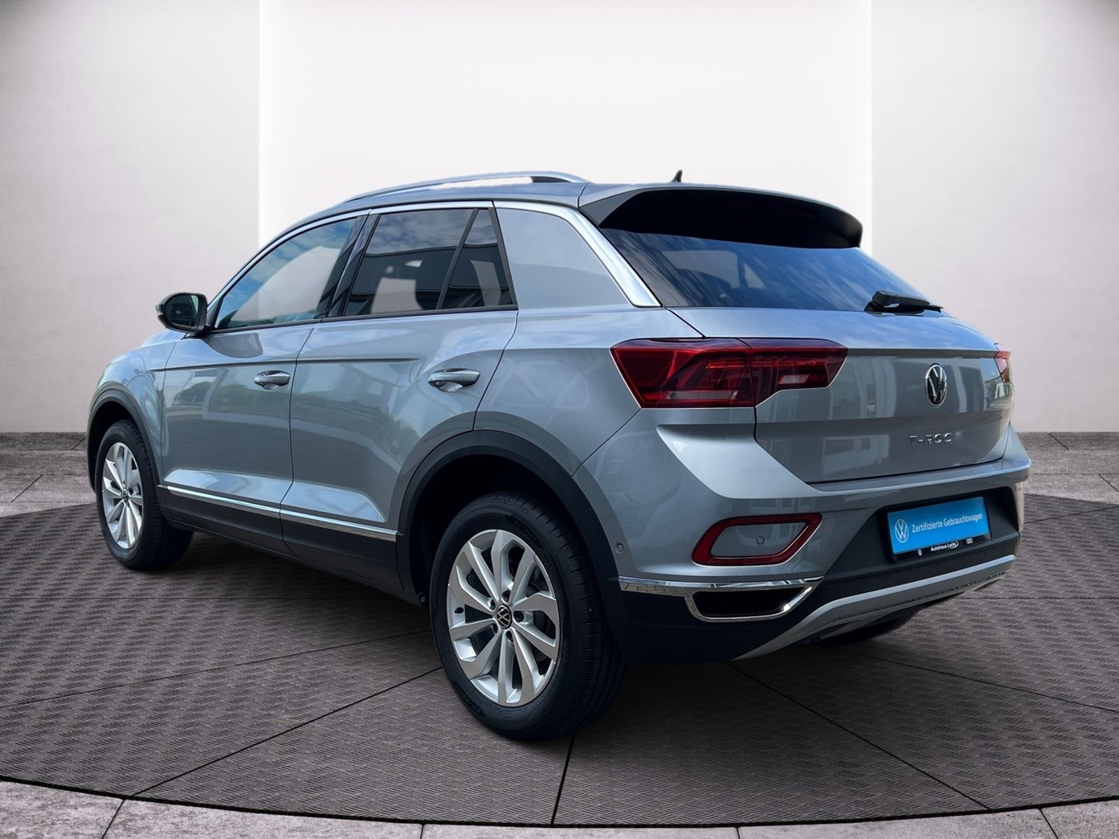 Volkswagen T-ROC Style 1.5 TSI DSG AHK Kamera LED foto 5