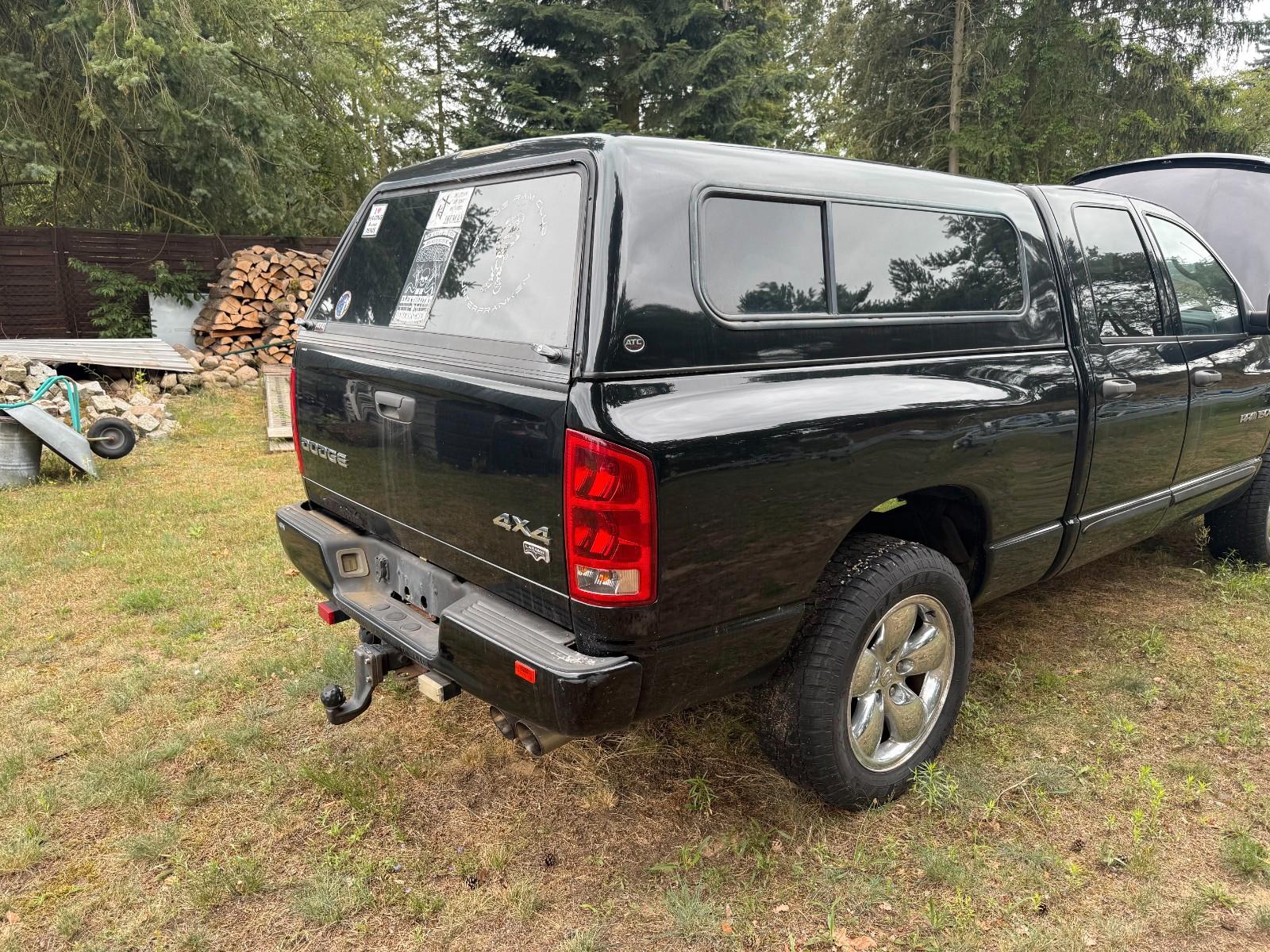 Dodge Ram 2005 — engine 5.624 cm³, 345 HP (254kW)