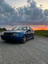 Volkswagen Vw Bora 1.6 16v 105PS - gebrauchte VW Bora aus dem Jahr 2000