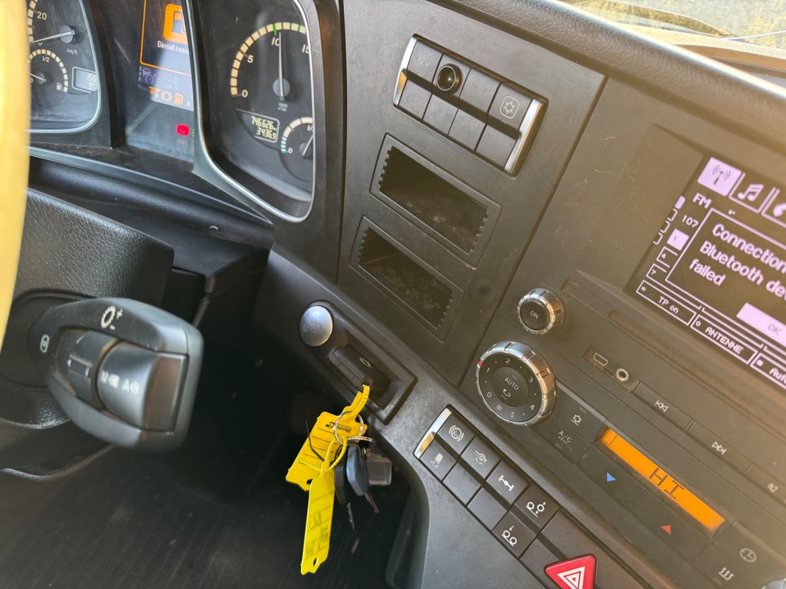 Fahrzeugabbildung Mercedes-Benz Actros 2545
