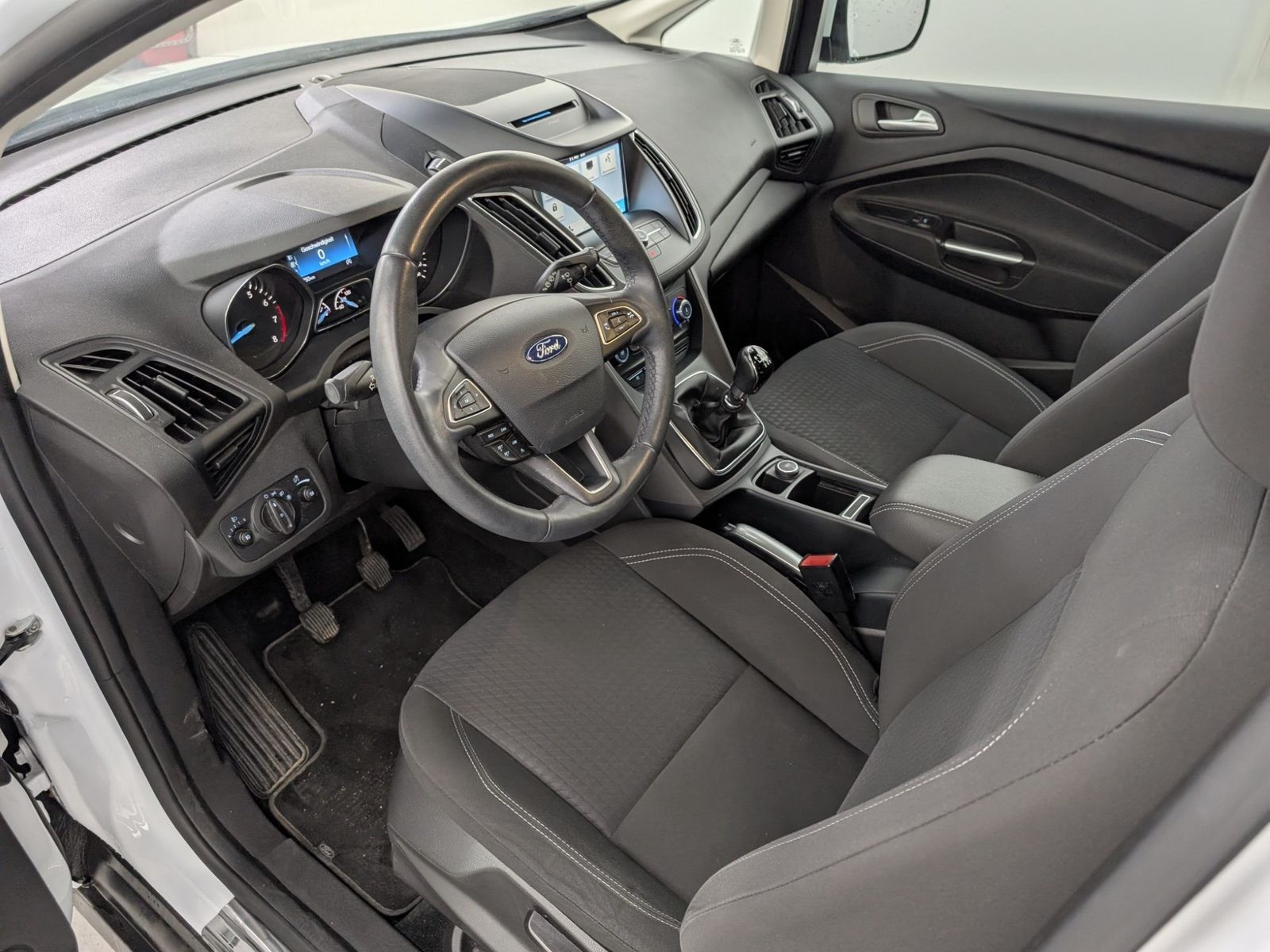 FORD C-Max 1.0 EcoBoost Cool & Connect Navi Klima SHZ – Bild 29