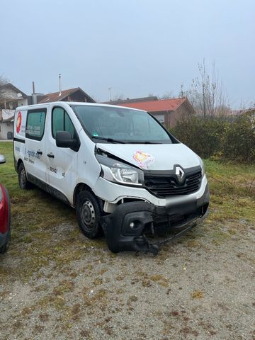 Renault trafic 1,6 !!!