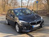 BMW 220i Active Tourer, Top-Ausst., Voll-Leder