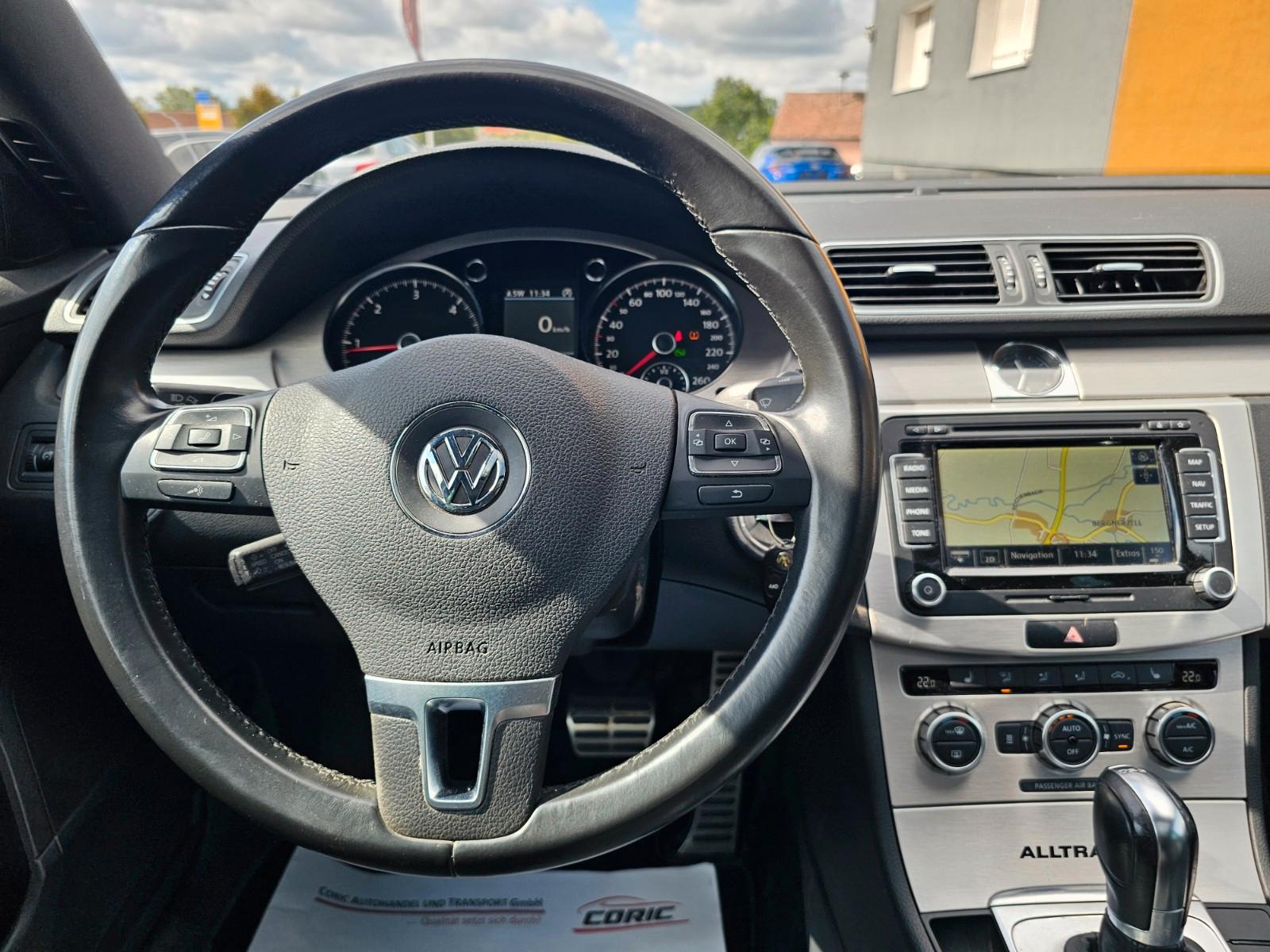 Volkswagen Passat Alltrack 2012 — photo 19