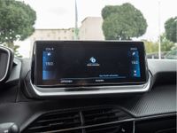 Peugeot 208 - Vorschau Bild 15