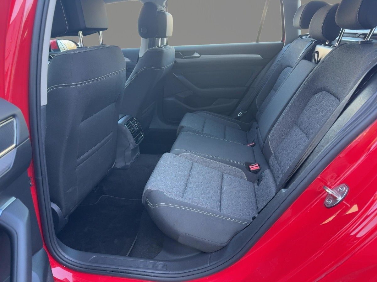 Volkswagen Passat Variant - Bild 8