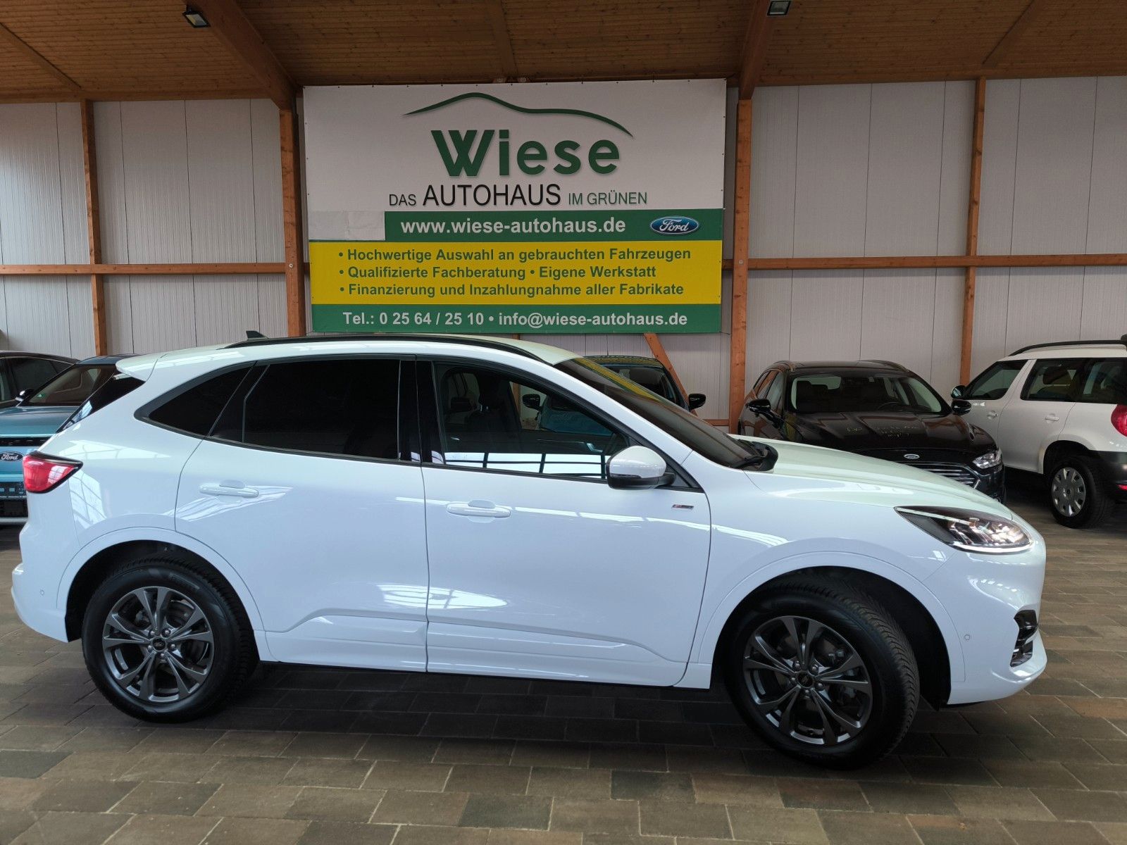 Ford Kuga 2,5 PHEV Hybrid ST-Line X,IACC,HUD,GJR imagem 2