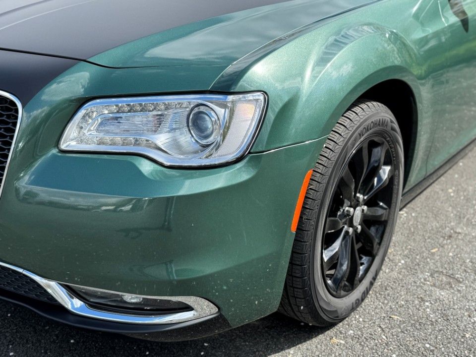 Fahrzeugabbildung Chrysler 300C 3.6 Limited 4x4 Leder Kamera 20 Zoll Alu