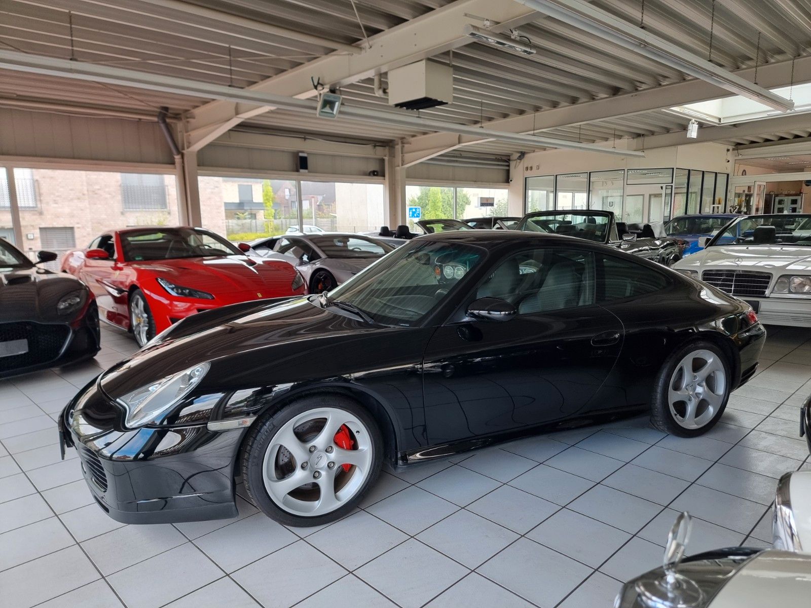 Fahrzeugabbildung Porsche 996 Carrera 4S/Orig. Km/Erstlack/Sensationell!