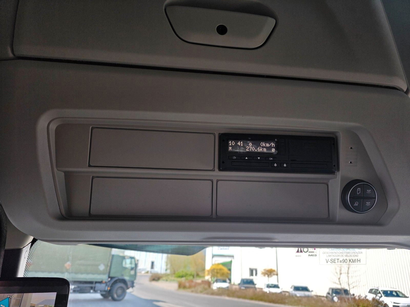 Fahrzeugabbildung Iveco S-Way AS440S50T/P Standklima+Heizung LED