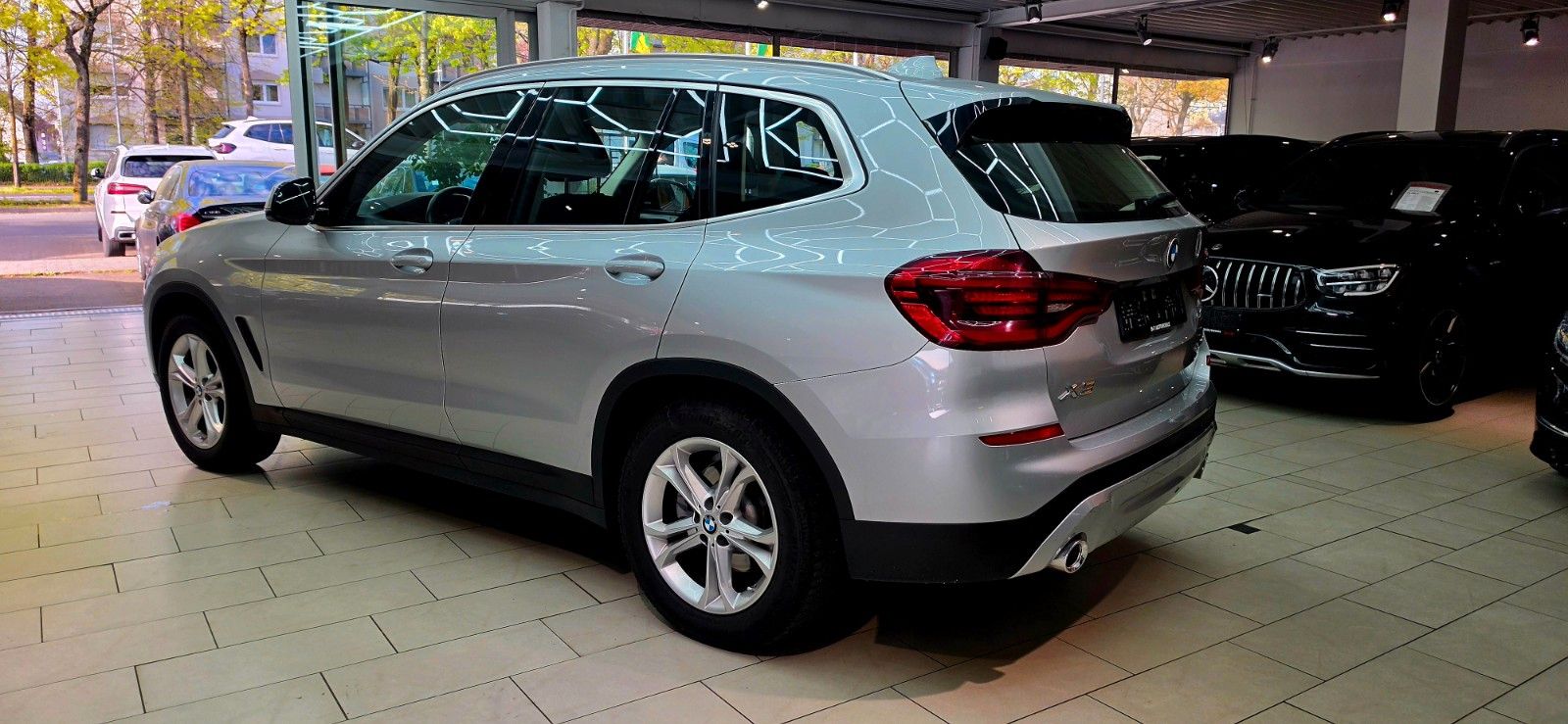 BMW X3 xDrive 20 d Advantage foto 5