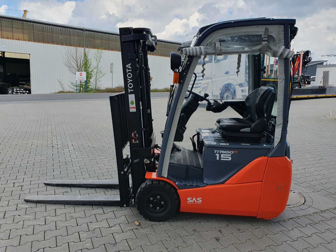 Fahrzeugabbildung Toyota 8FBET15 / Triplex: 4.30m / nur 393h! / SS