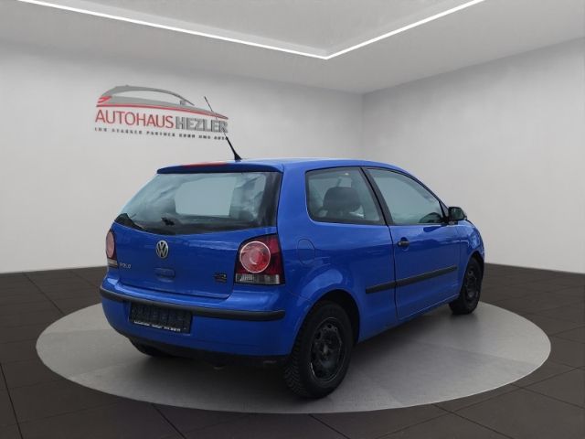 VW Polo 1.2 GA Klima teilb.Rücksb CD met. eFH Radio VW Polo 1.2 GA Klima teilb.Rücksb CD met. eFH Radio