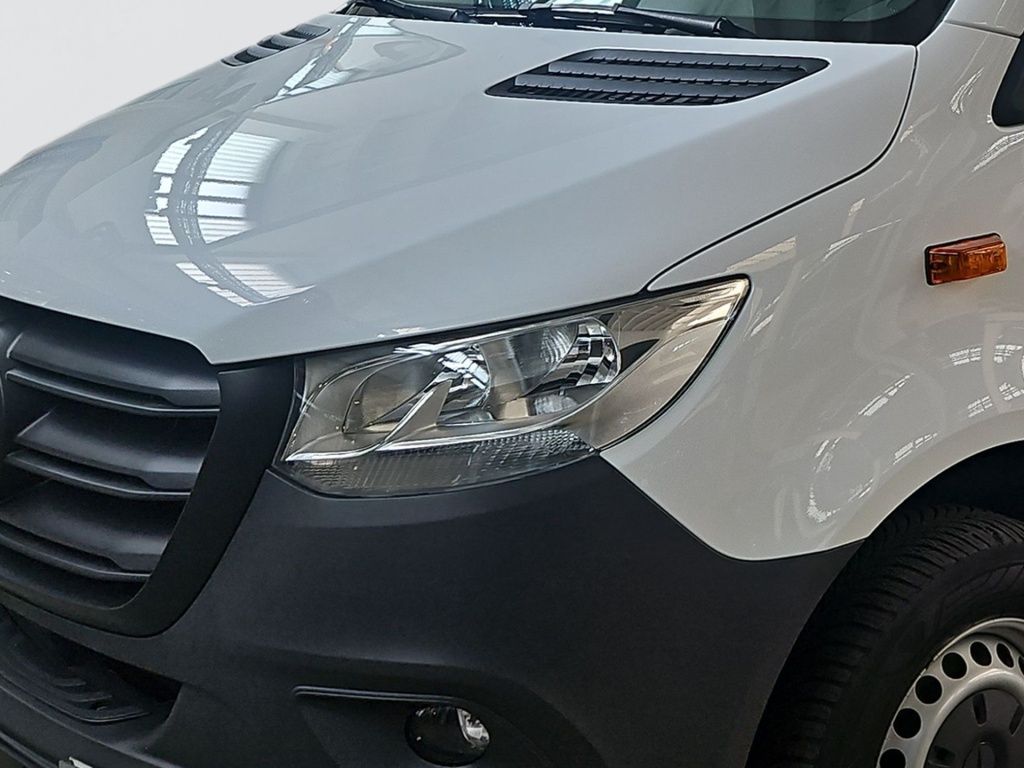 Fahrzeugabbildung Mercedes-Benz Sprinter 317 Koffer LBW 4.325 Navi RFK SHZ Klima