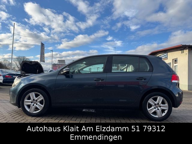 Fahrzeugabbildung Volkswagen Golf VI Comfortline