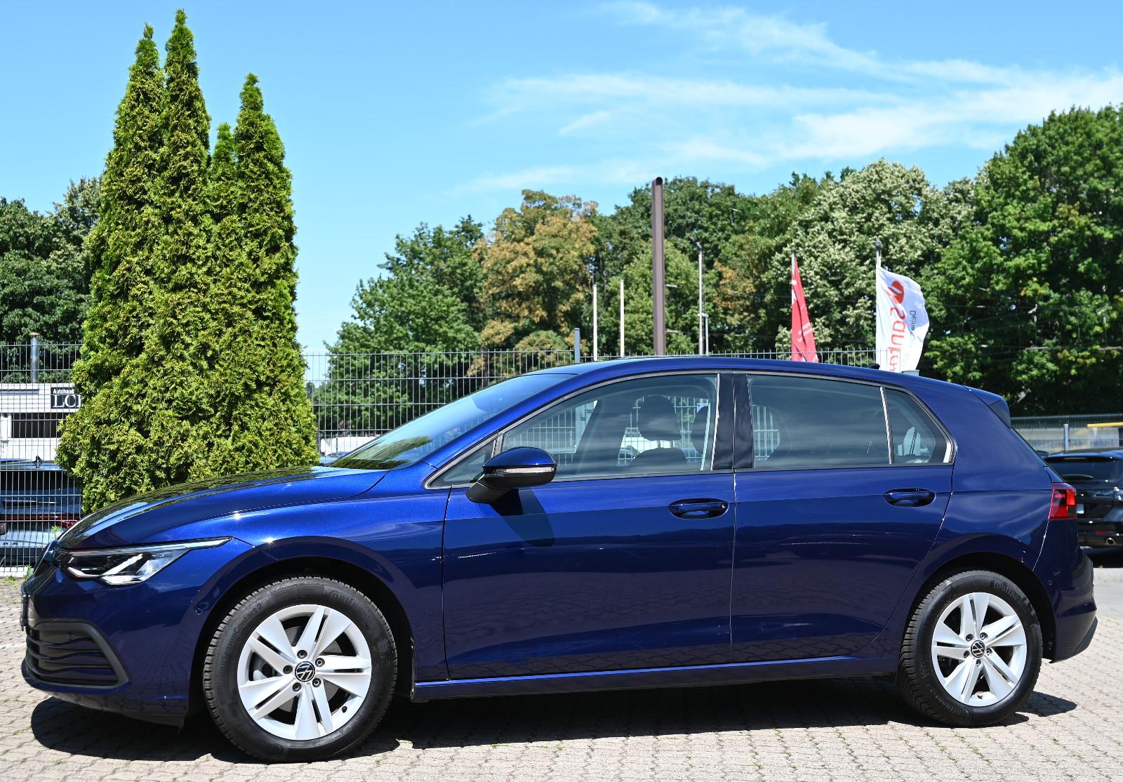 Volkswagen Golf VIII 1.5 eTSI Life Navi LED Kamera CarPlay, миниатюра 4