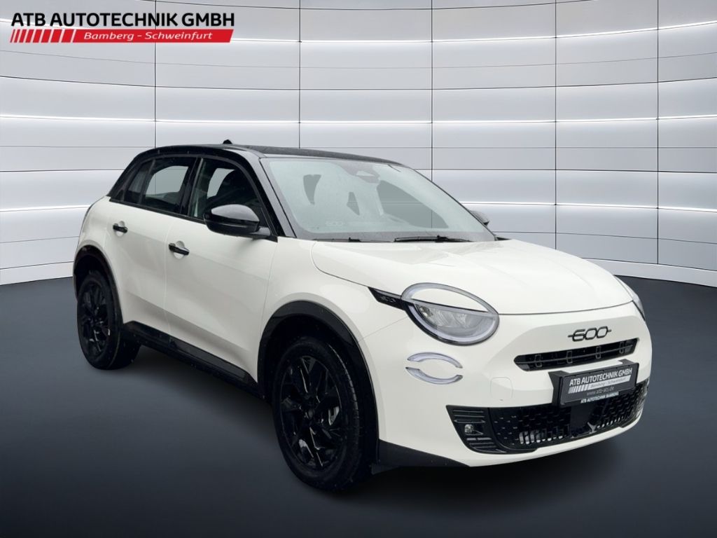 Fahrzeugabbildung Fiat 600 Icon Benziner Street,PDC,VOll LED, 18'',Sitz
