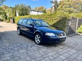 Volkswagen Passat 3BG  Variant 2.0TDI 5Gang Tiptronic - Volkswagen Passat aus 2002: TDI