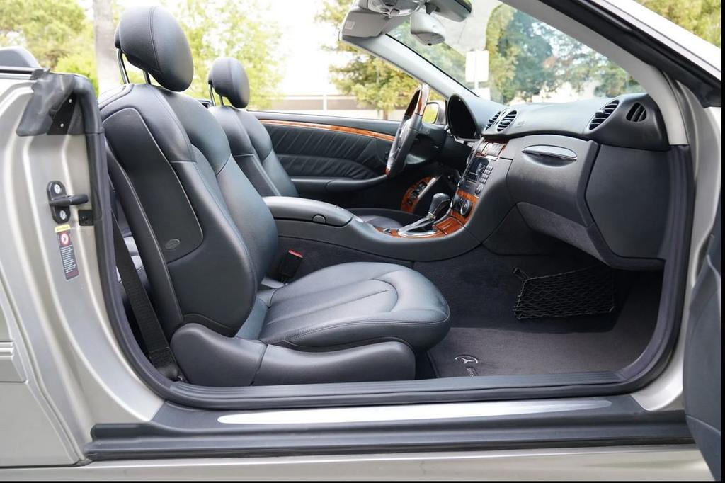 Mercedes-Benz CLK 500